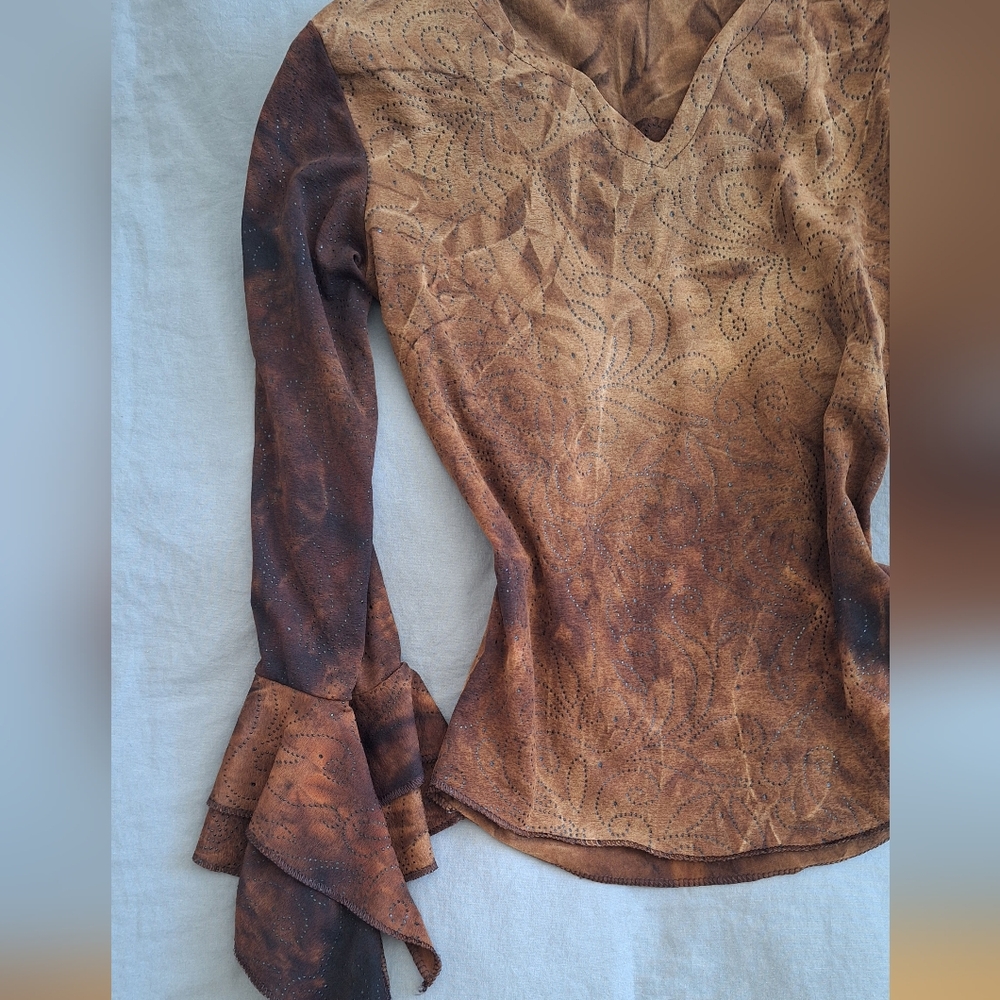 Whmsigoth vintage top